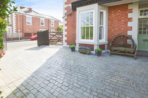 Photo 5- click for photo gallery